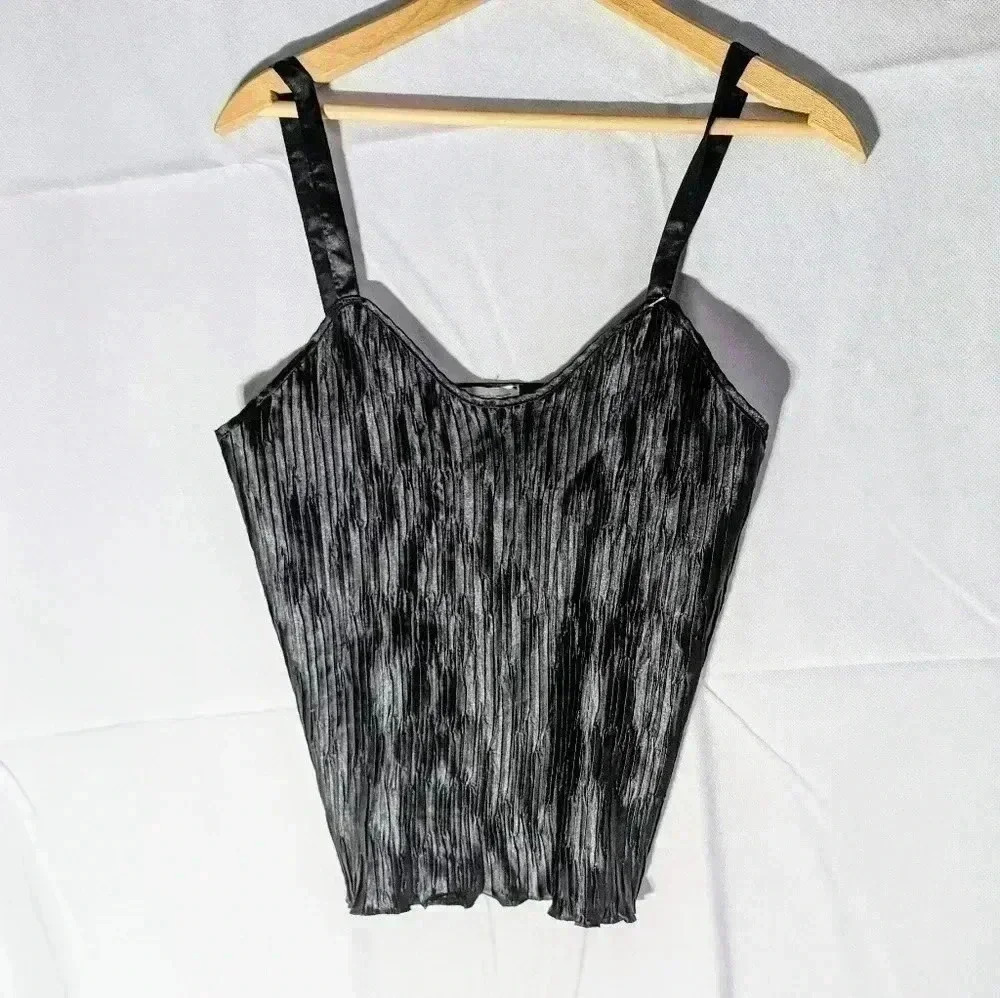Escapade black women's pleated shell with straps sz M made in USA